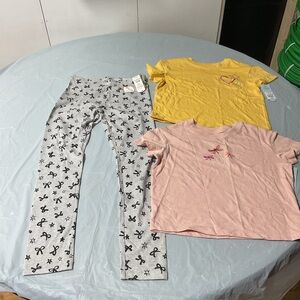 Yellow and Pink T-Shirts with Gray Bow Leggings lot the 3